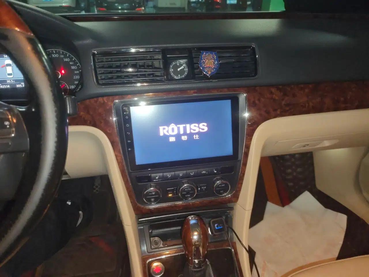 Volkswagen Passat 2013 1.8TSI DSG Ultimate Edition — миниатюра 13