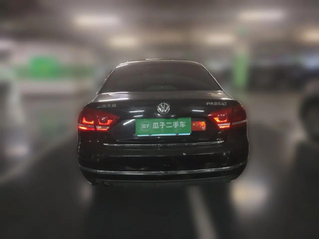 Volkswagen Passat 2013 1.8TSI DSG Ultimate Edition — миниатюра 5