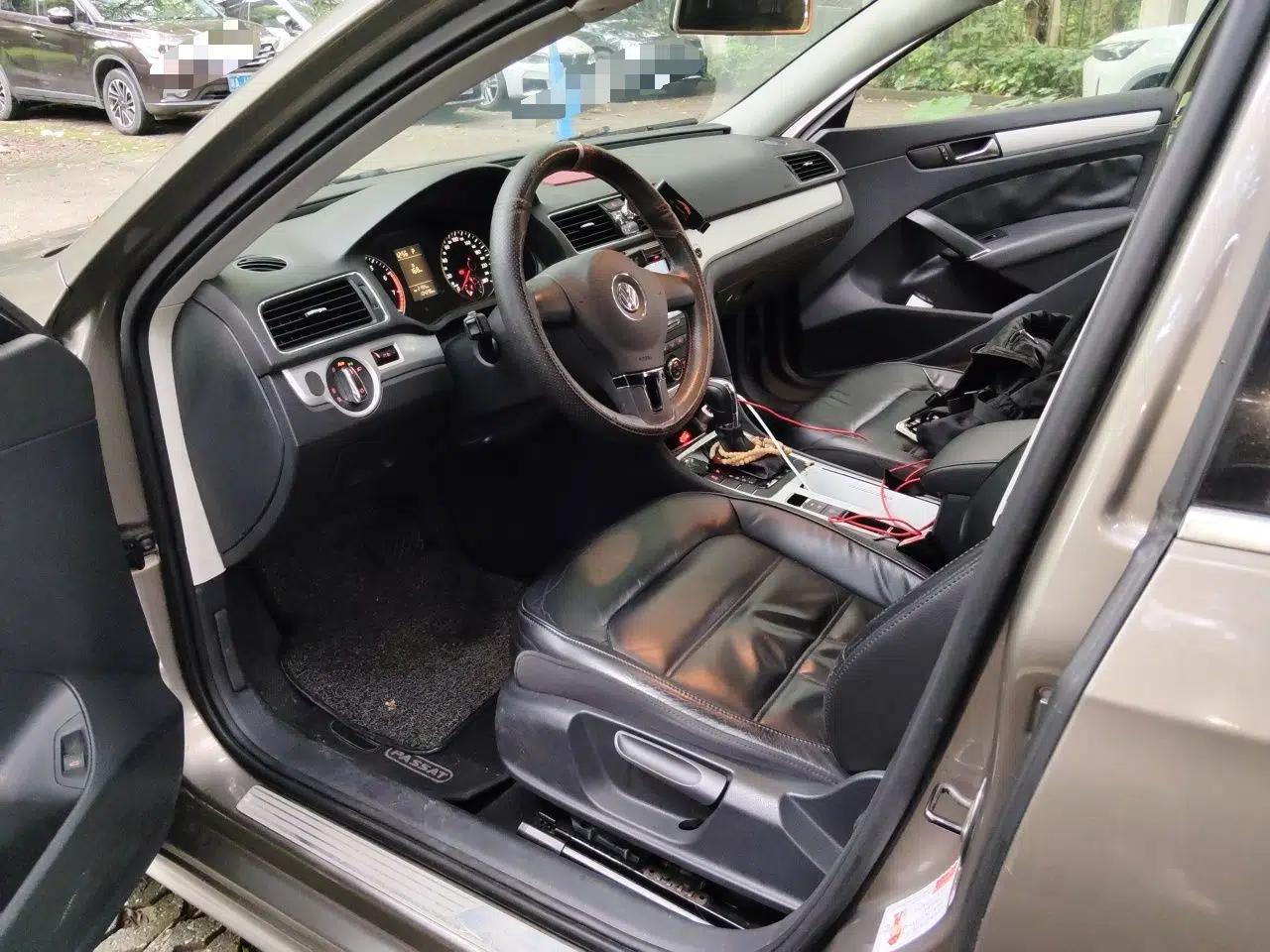 Volkswagen Passat 2014 1.8TSI DSG Prestige Edition — миниатюра 16