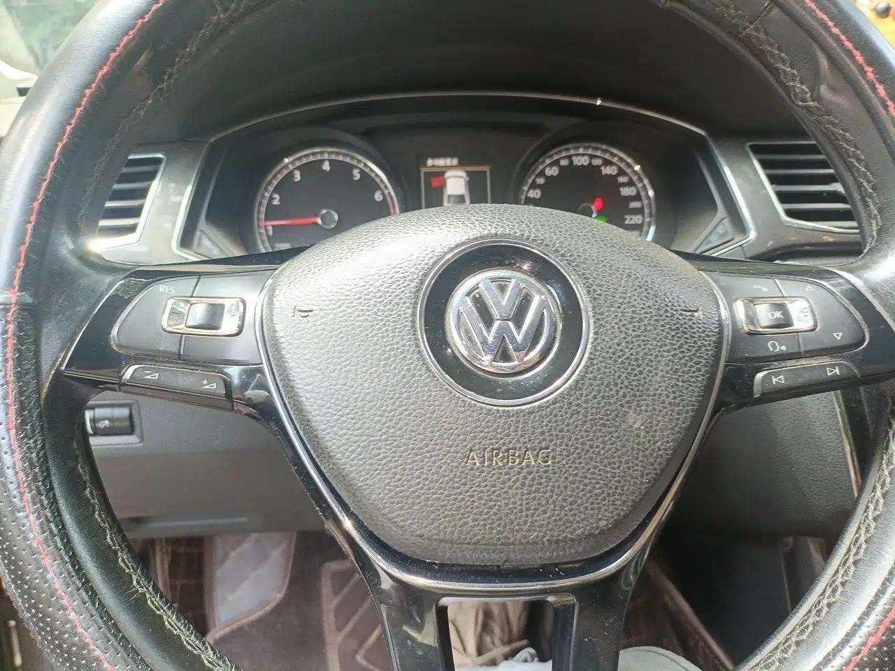 Volkswagen Passat 2016 330TSI DSG Prestige Edition — миниатюра 10