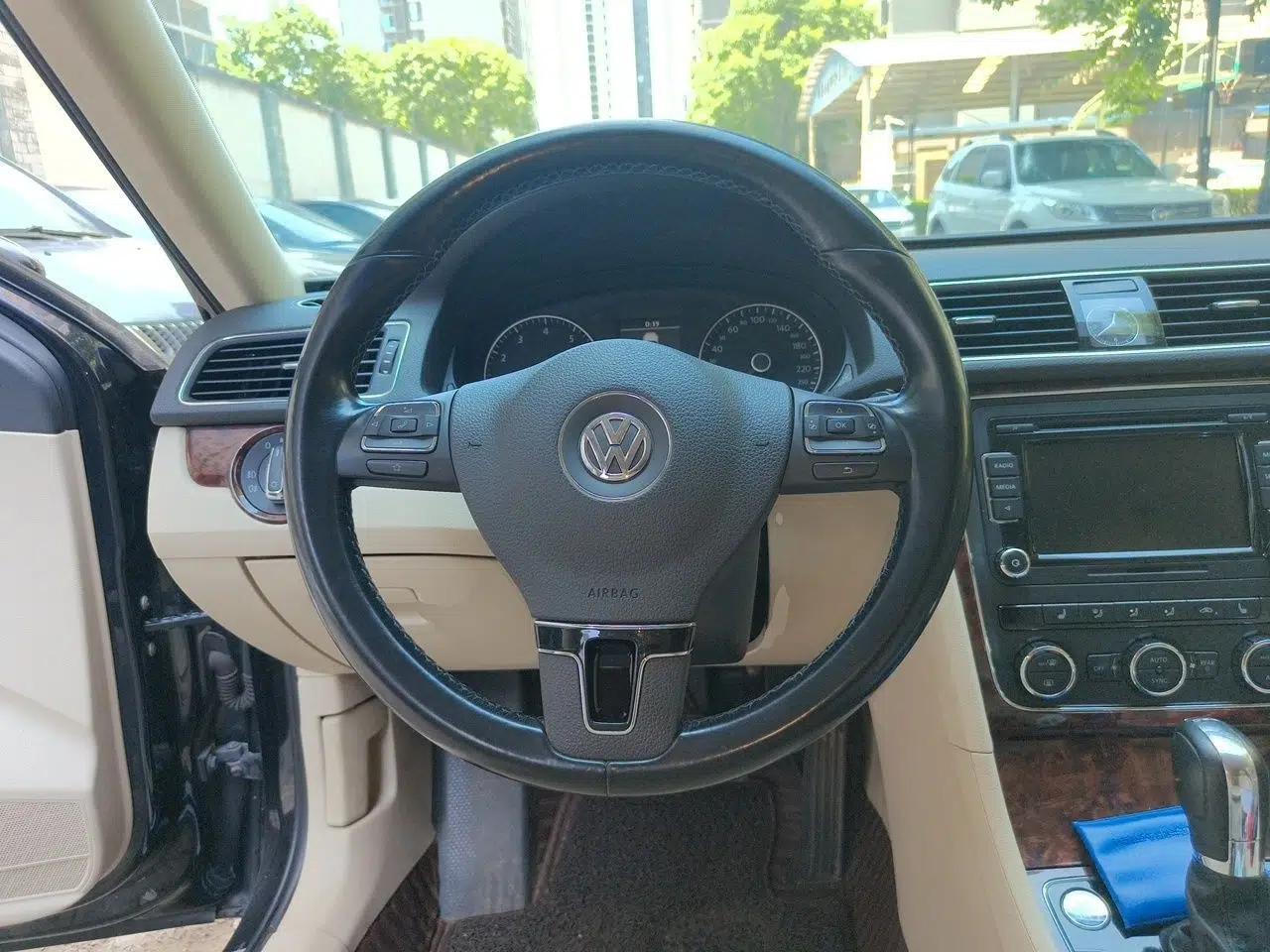 Volkswagen Passat 2013 2.0 TSI DSG Prestige Edition — миниатюра 10