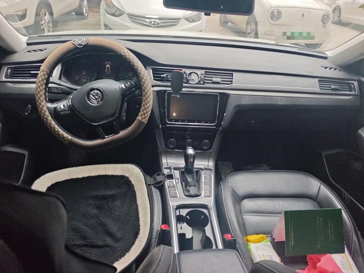 Volkswagen Passat 2016 330TSI DSG Luxury Edition — миниатюра 9