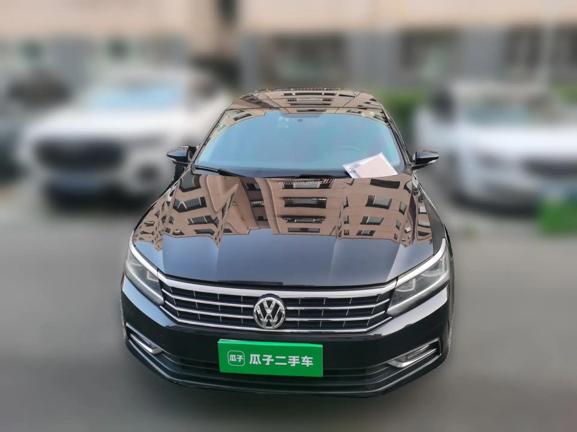 Volkswagen Passat 2016 330TSI DSG Luxury Edition — миниатюра 2