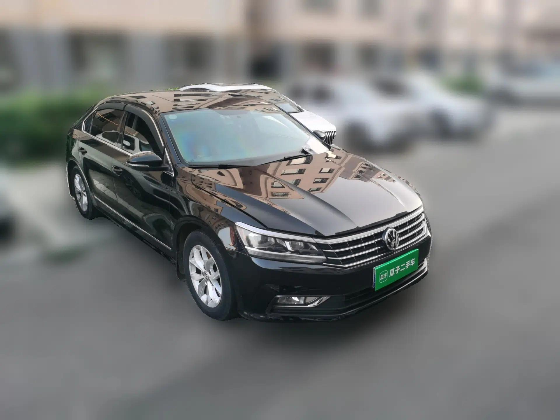 Volkswagen Passat 2016 330TSI DSG Luxury Edition — миниатюра 3