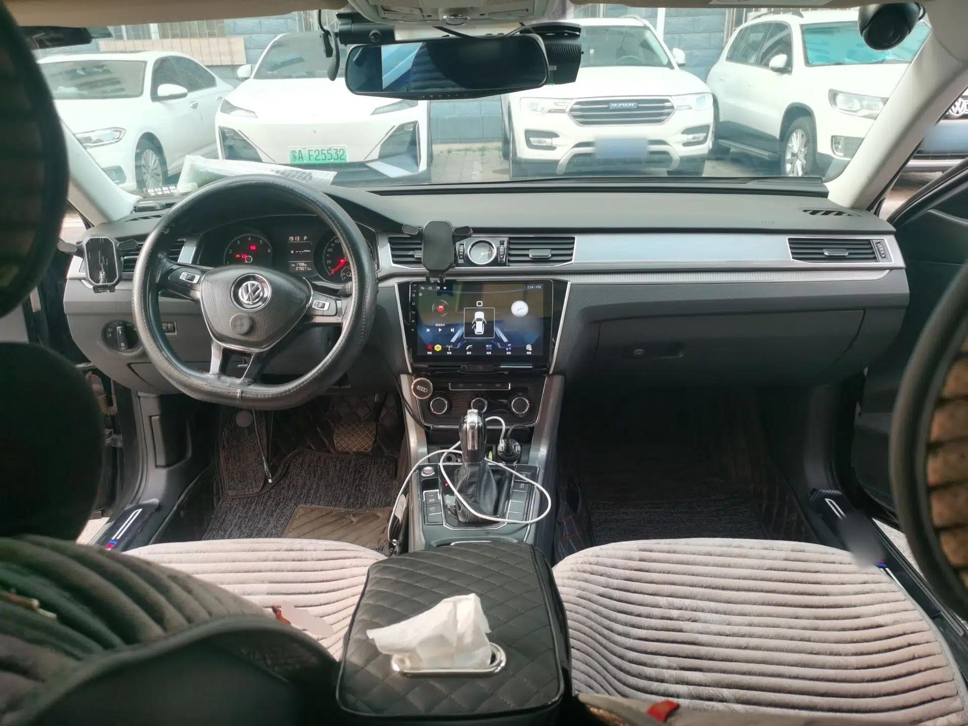 Volkswagen Passat 2016 330TSI DSG Luxury Edition — миниатюра 9