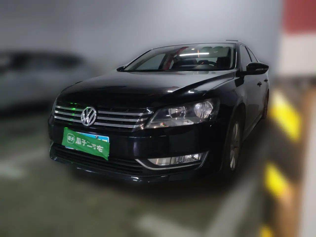 Volkswagen Passat 2015 1.8TSI DSG Prestige Edition — миниатюра 1