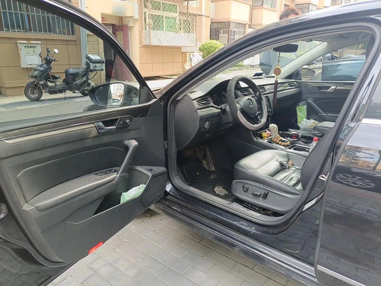 Volkswagen Passat 2017 330TSI DSG Prestige Edition — миниатюра 16