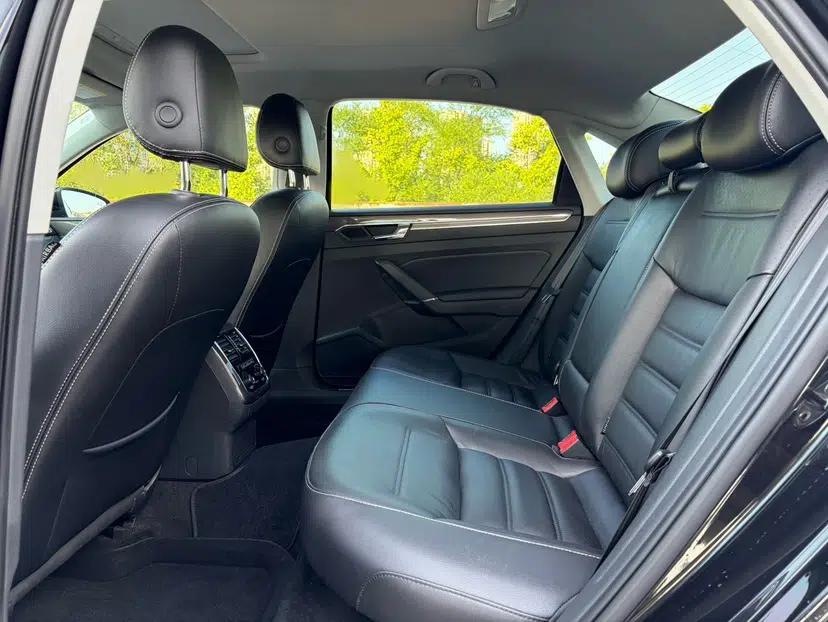 Volkswagen Passat 2017 330TSI DSG Prestige Edition — миниатюра 20