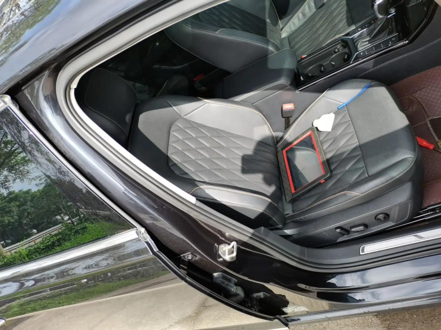 Volkswagen Passat 2019 380TSI Luxury Edition China VI Standard — миниатюра 19