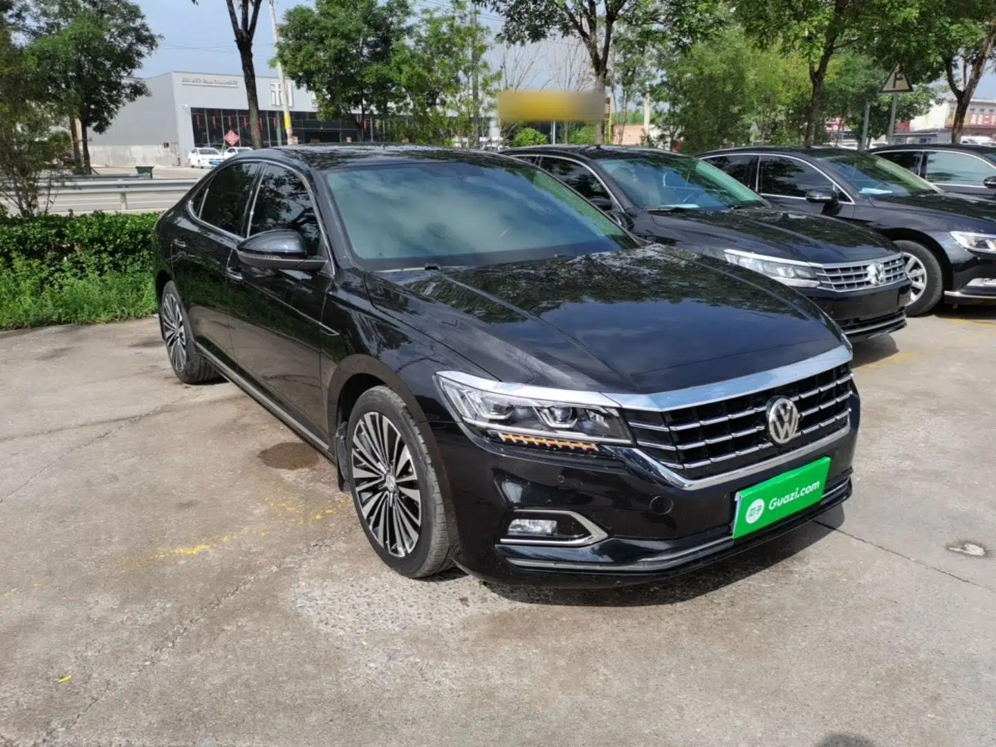 Volkswagen Passat 2019 380TSI Luxury Edition China VI Standard — миниатюра 3
