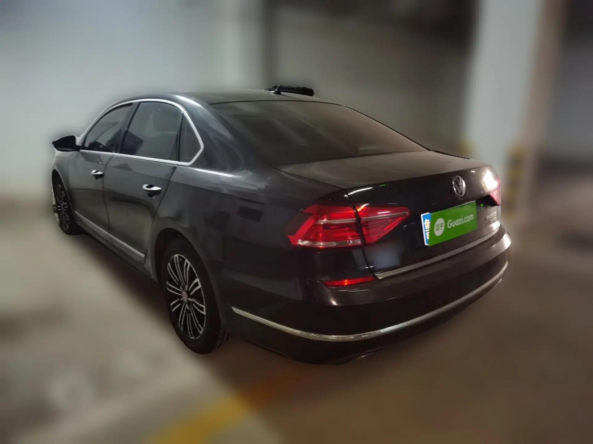 Volkswagen Passat 2017 330TSI DSG Prestige Edition — миниатюра 4