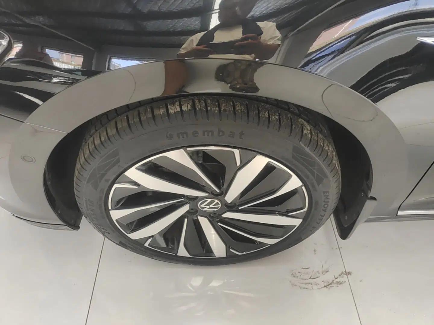 Volkswagen Passat 2023 Facelift 330TSI Luxury Edition — миниатюра 10