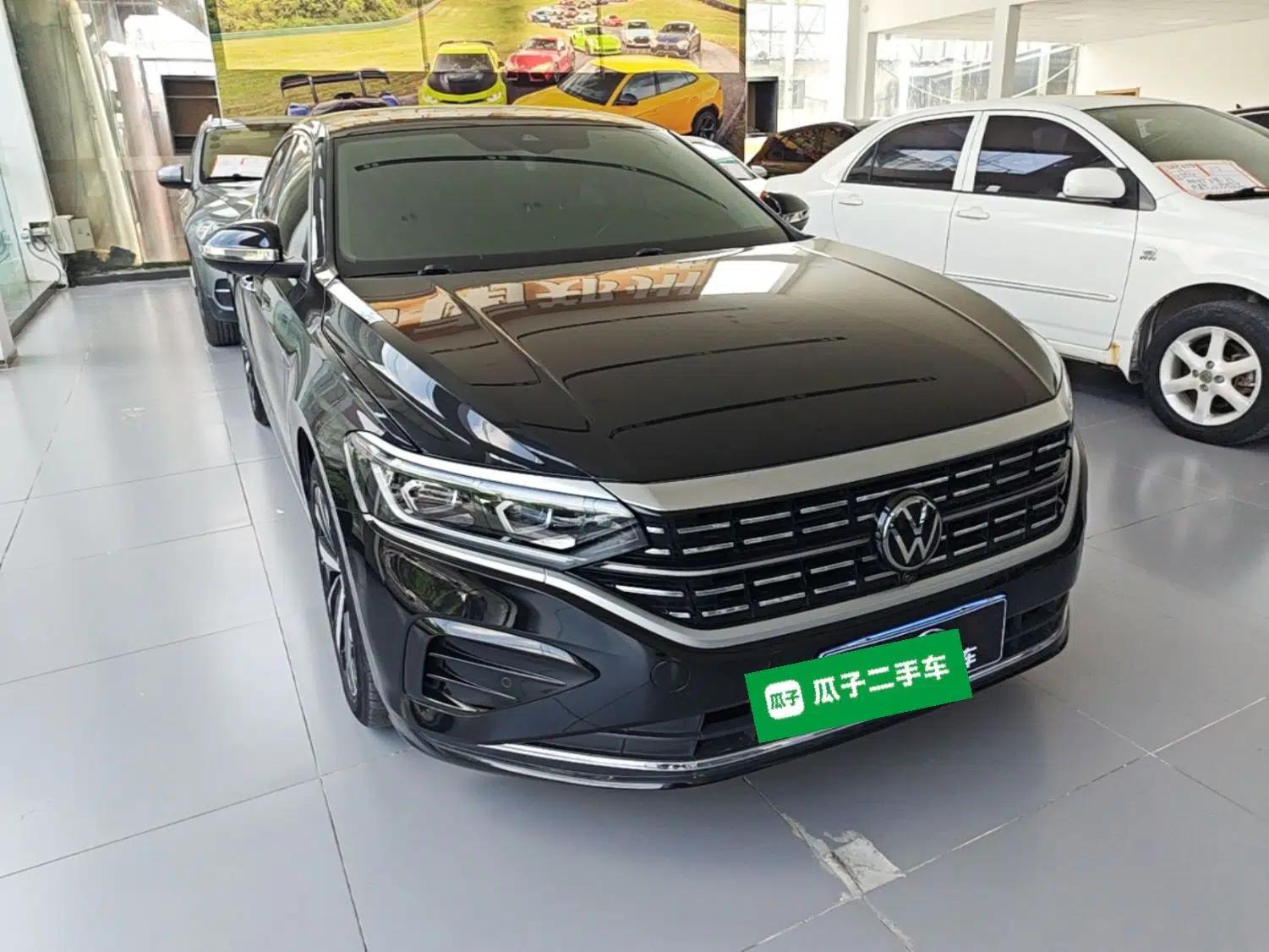 Volkswagen Passat 2023 Facelift 330TSI Luxury Edition — миниатюра 12