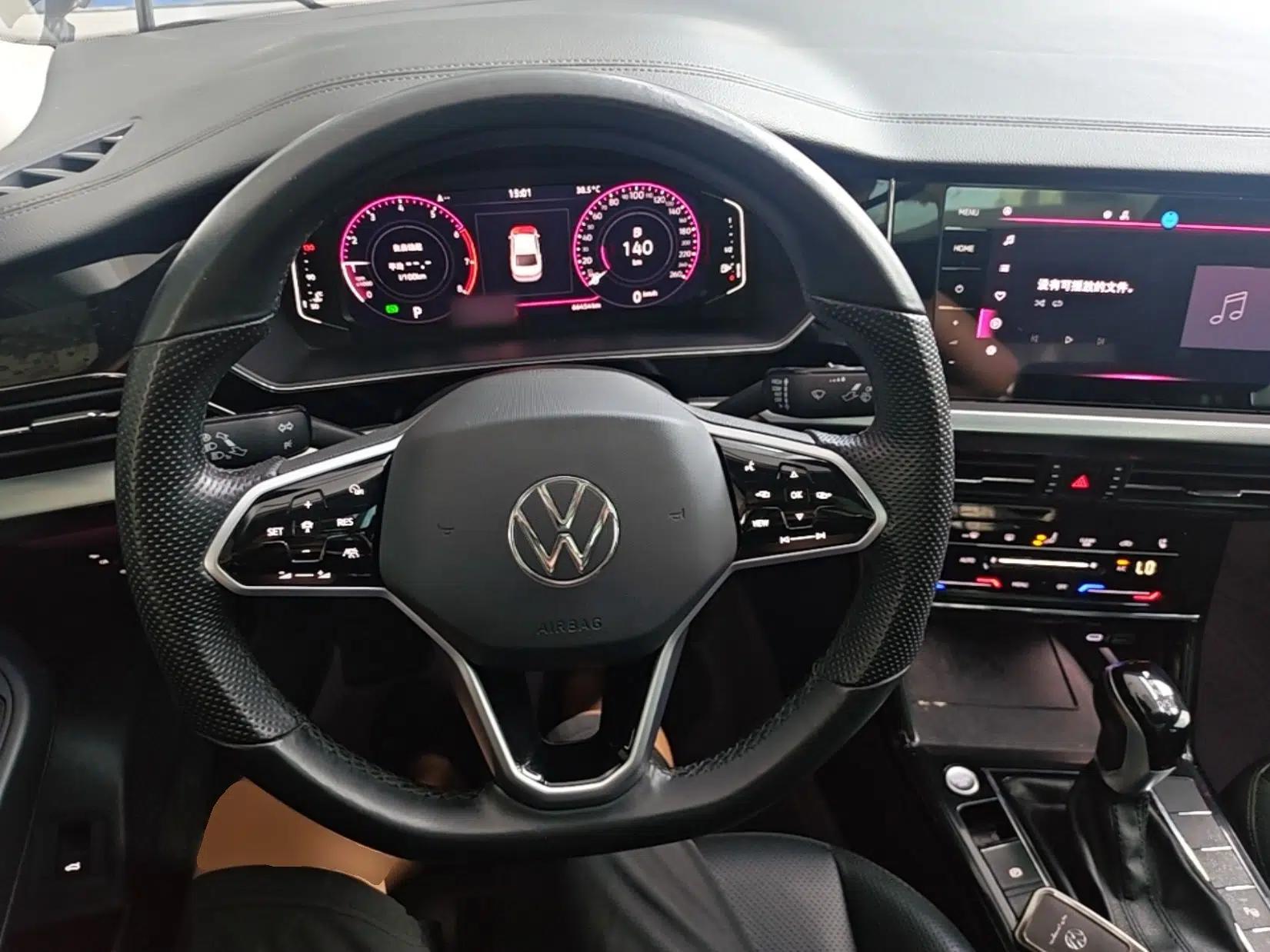 Volkswagen Passat 2023 Facelift 330TSI Luxury Edition — миниатюра 18