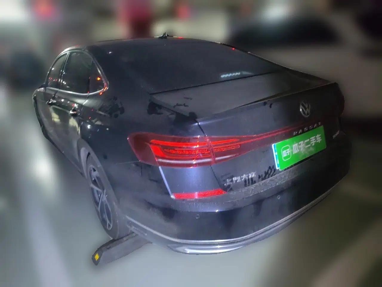 Volkswagen Passat 2025 Outstanding Model 380TSI Starry Dragon Edition — миниатюра 4