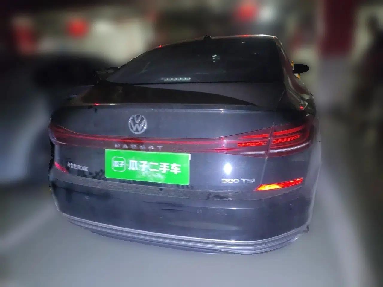 Volkswagen Passat 2025 Outstanding Model 380TSI Starry Dragon Edition — миниатюра 5