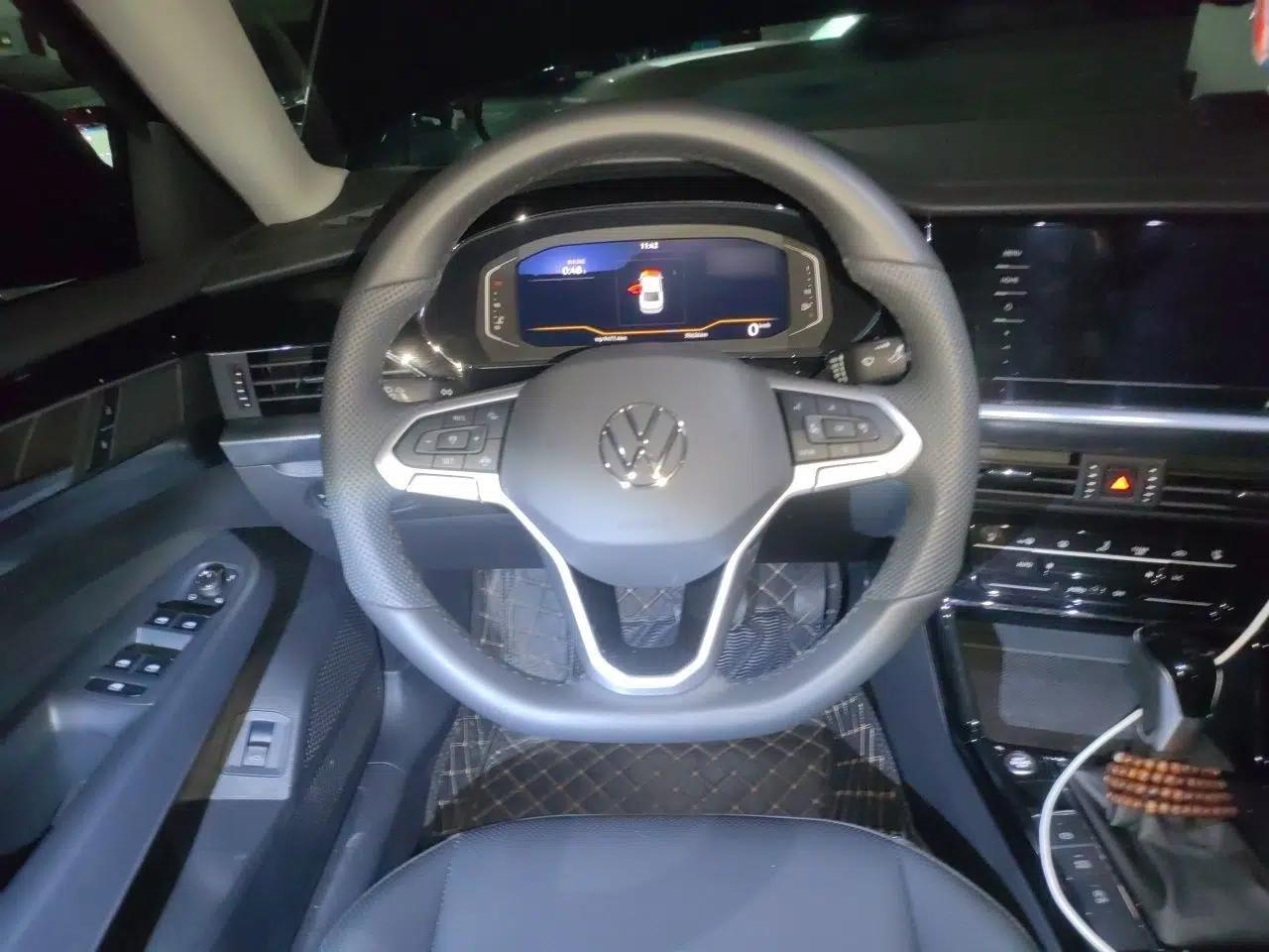 Volkswagen Passat 2025 Outstanding Model 380TSI Starry Dragon Edition — миниатюра 10