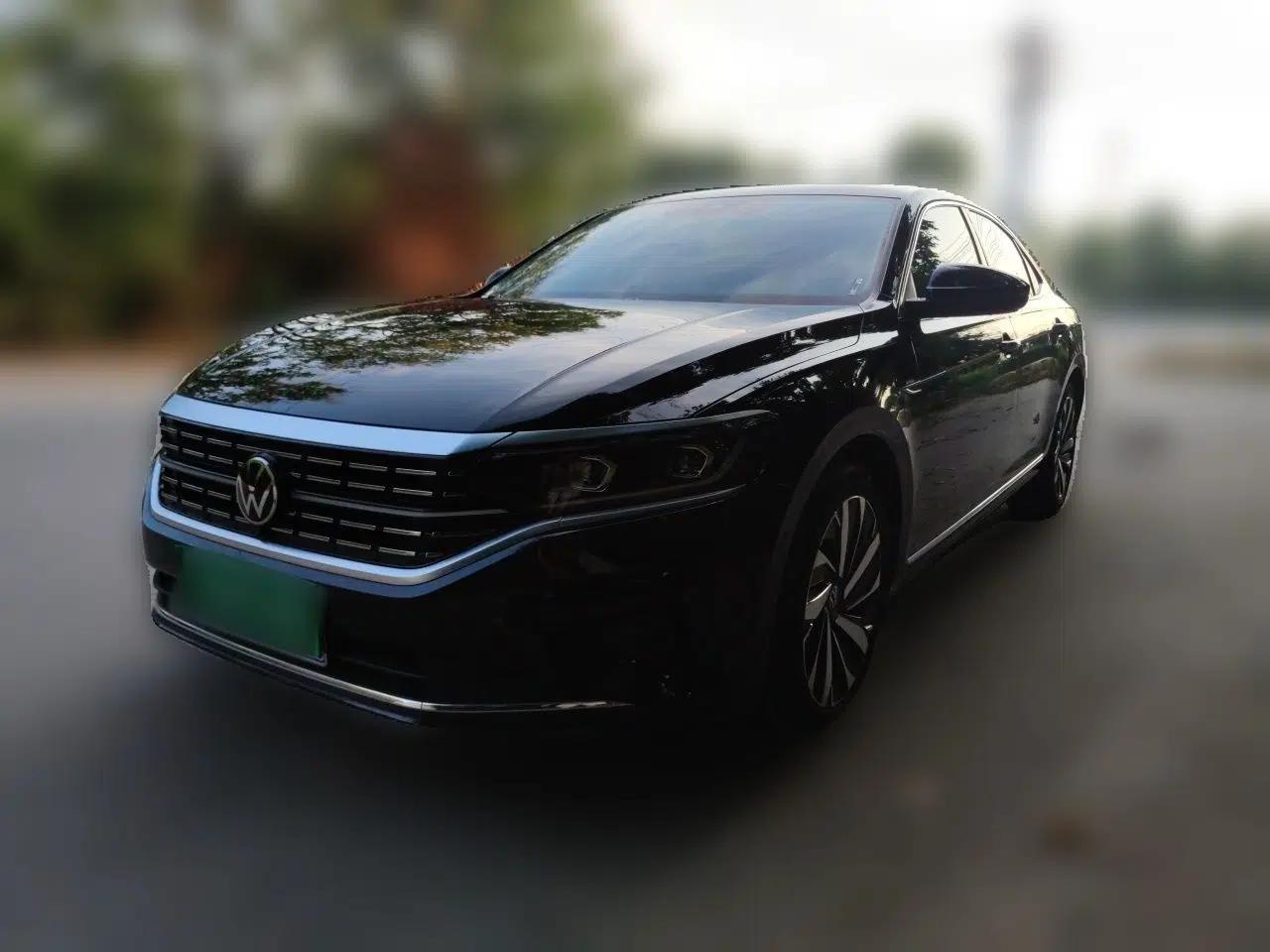 Volkswagen Passat 2024 380TSI Dragon Glory Edition — миниатюра 1