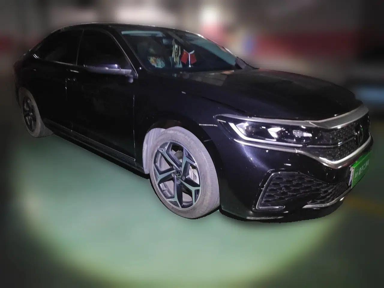 Volkswagen Passat 2023 Revised 330TSI Starry Elite Edition — миниатюра 3