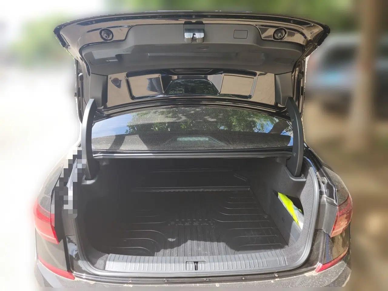 Volkswagen Passat 2024 330TSI Elite Edition — миниатюра 16