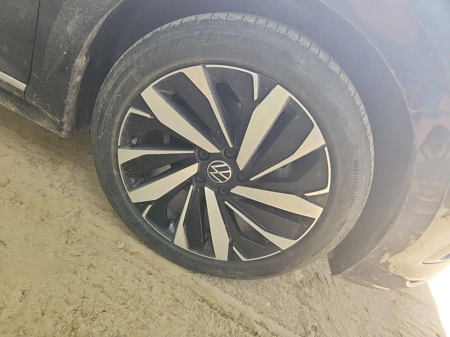 Volkswagen Passat 2024 330TSI Elite Edition — миниатюра 5