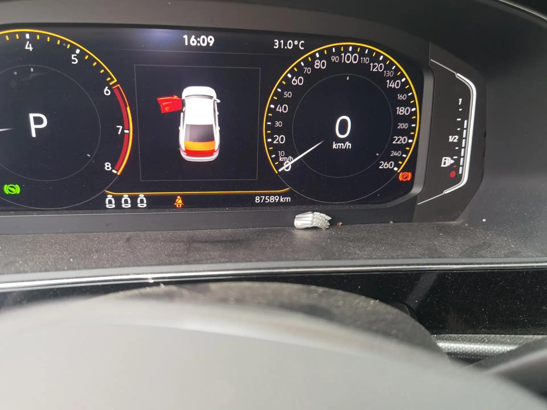 Volkswagen Passat 2022 330TSI Starry Elite Edition — миниатюра 12
