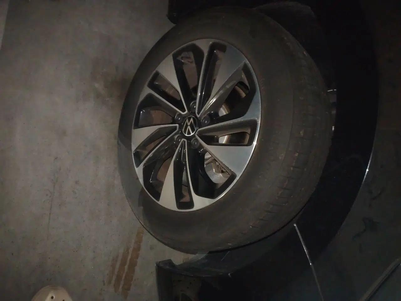 Volkswagen Passat 2024 280TSI Elite Edition — миниатюра 8