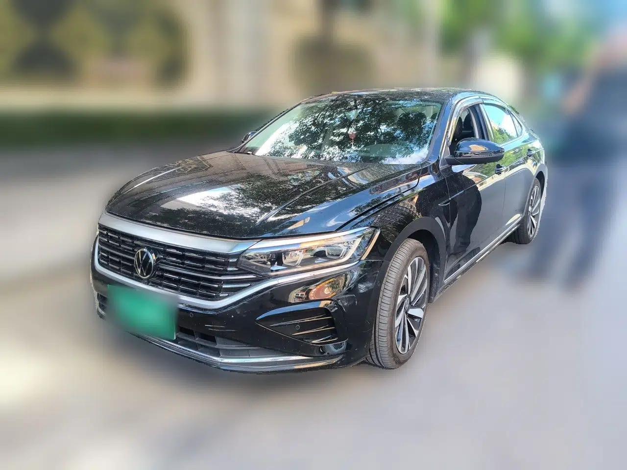 Volkswagen Passat 2023 330TSI Prestige Edition — миниатюра 1