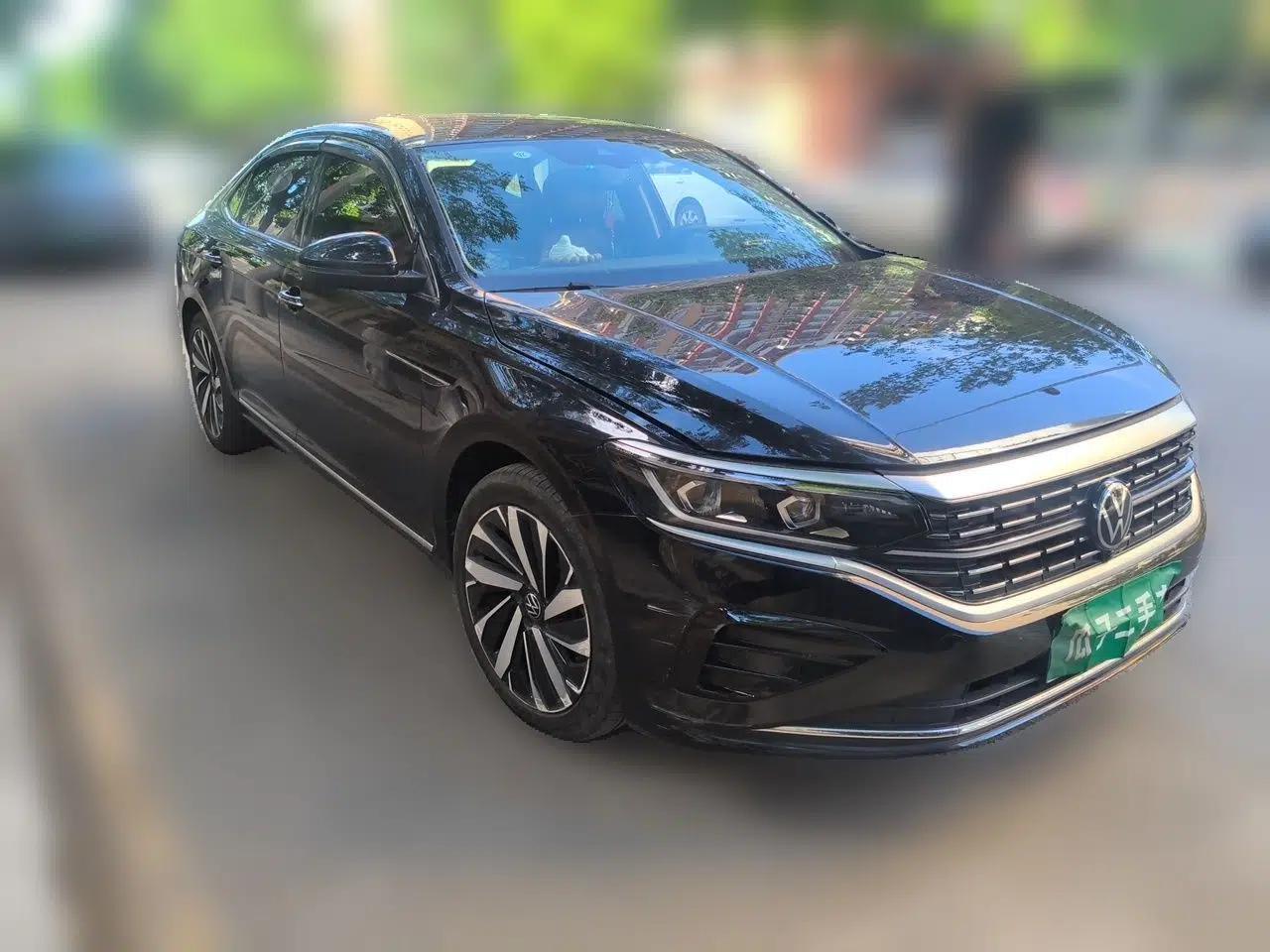 Volkswagen Passat 2023 330TSI Prestige Edition — миниатюра 3