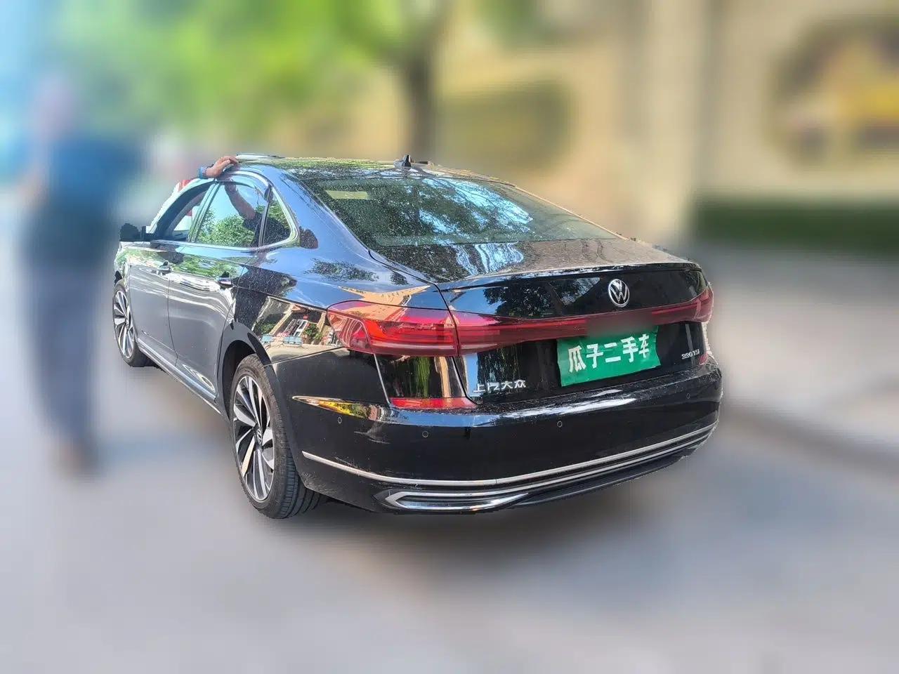 Volkswagen Passat 2023 330TSI Prestige Edition — миниатюра 4