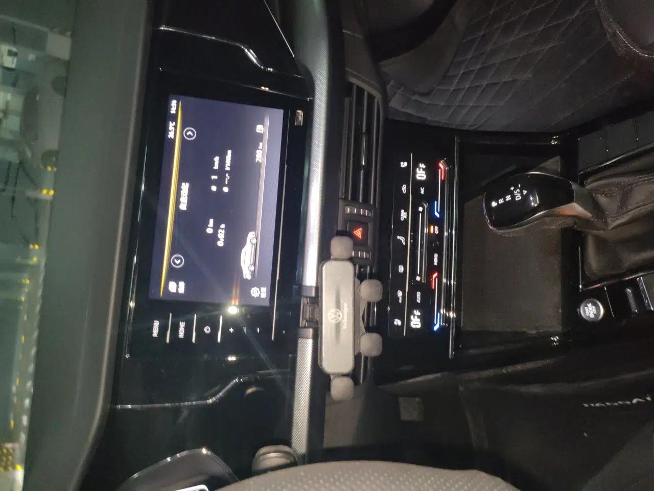 Volkswagen Passat 2025 Premium Version 380TSI Dragon Edition — миниатюра 13