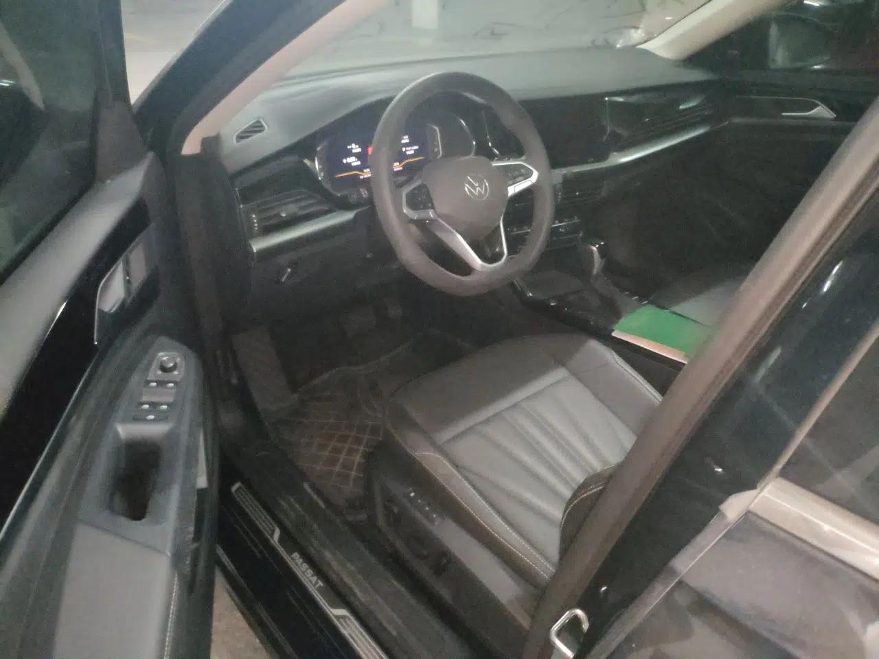 Volkswagen Passat 2025 Premium Version 380TSI Dragon Edition — миниатюра 16