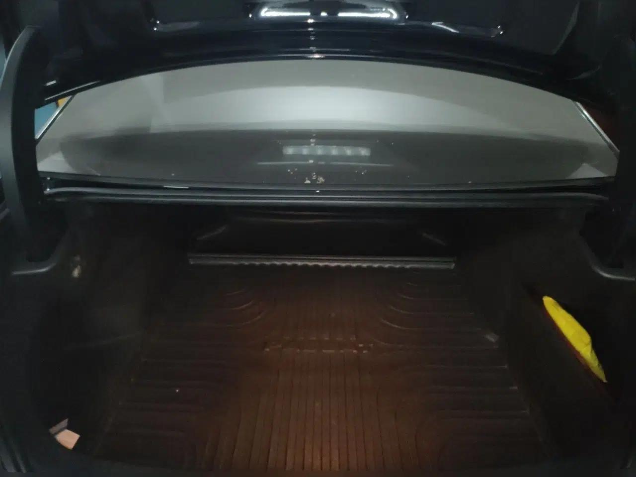 Volkswagen Passat 2025 Premium Version 380TSI Dragon Edition — миниатюра 19