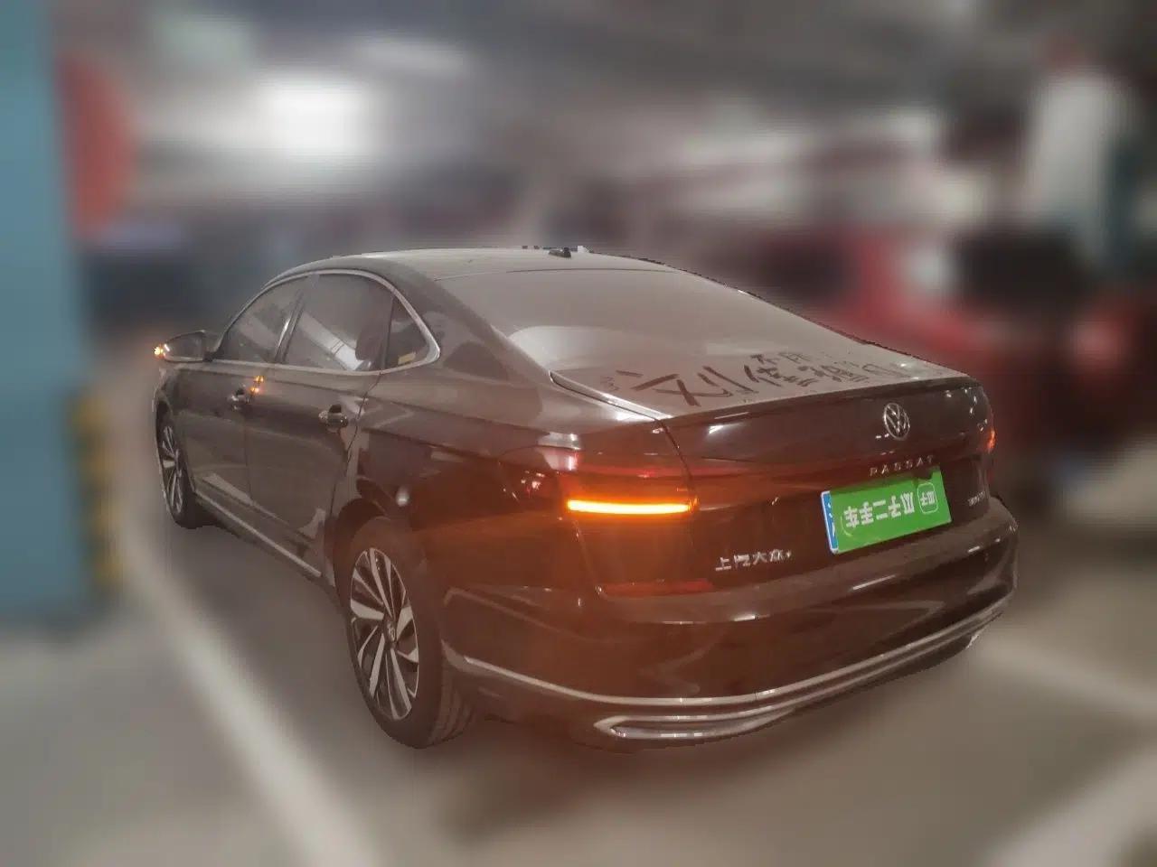Volkswagen Passat 2025 Premium Version 380TSI Dragon Edition — миниатюра 4