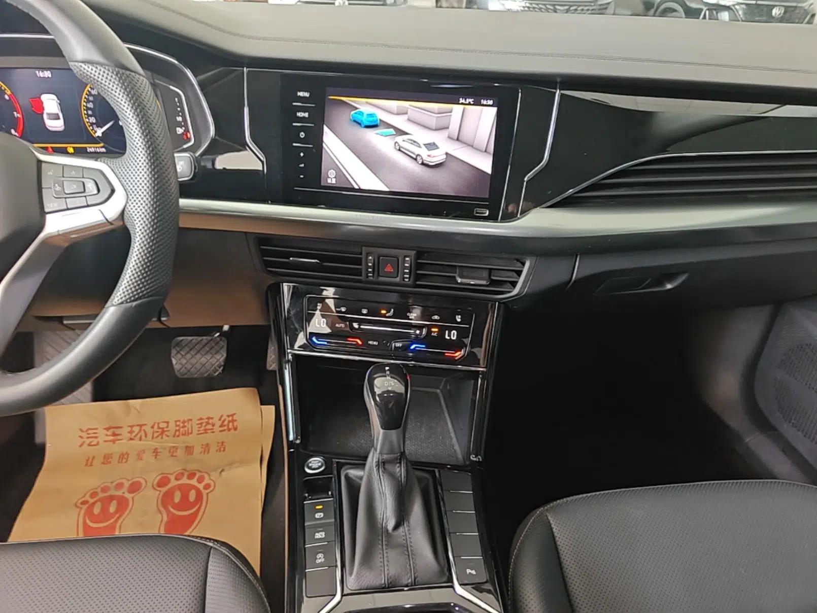 Volkswagen Passat 2025 Premium Version 380TSI Dragon Edition — миниатюра 15