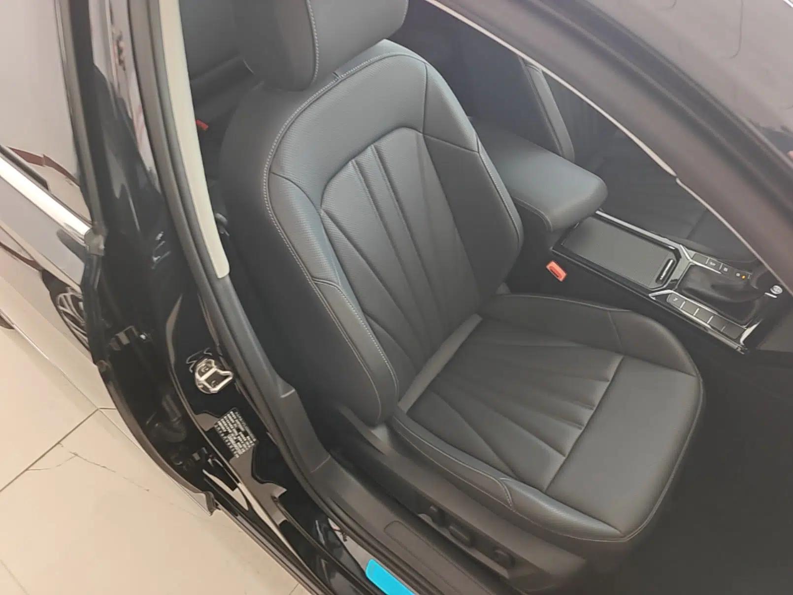 Volkswagen Passat 2025 Premium Version 380TSI Dragon Edition — миниатюра 19