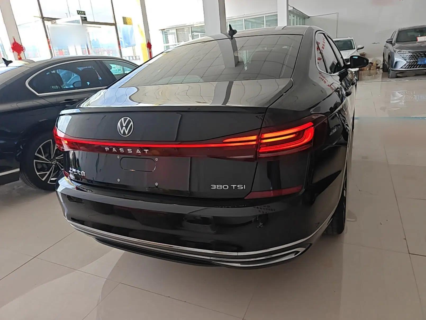 Volkswagen Passat 2025 Premium Version 380TSI Dragon Edition — миниатюра 5