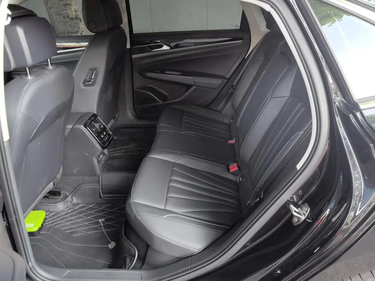 Volkswagen Passat 2026 Model, Outstanding 380TSI Longteng Edition — миниатюра 17
