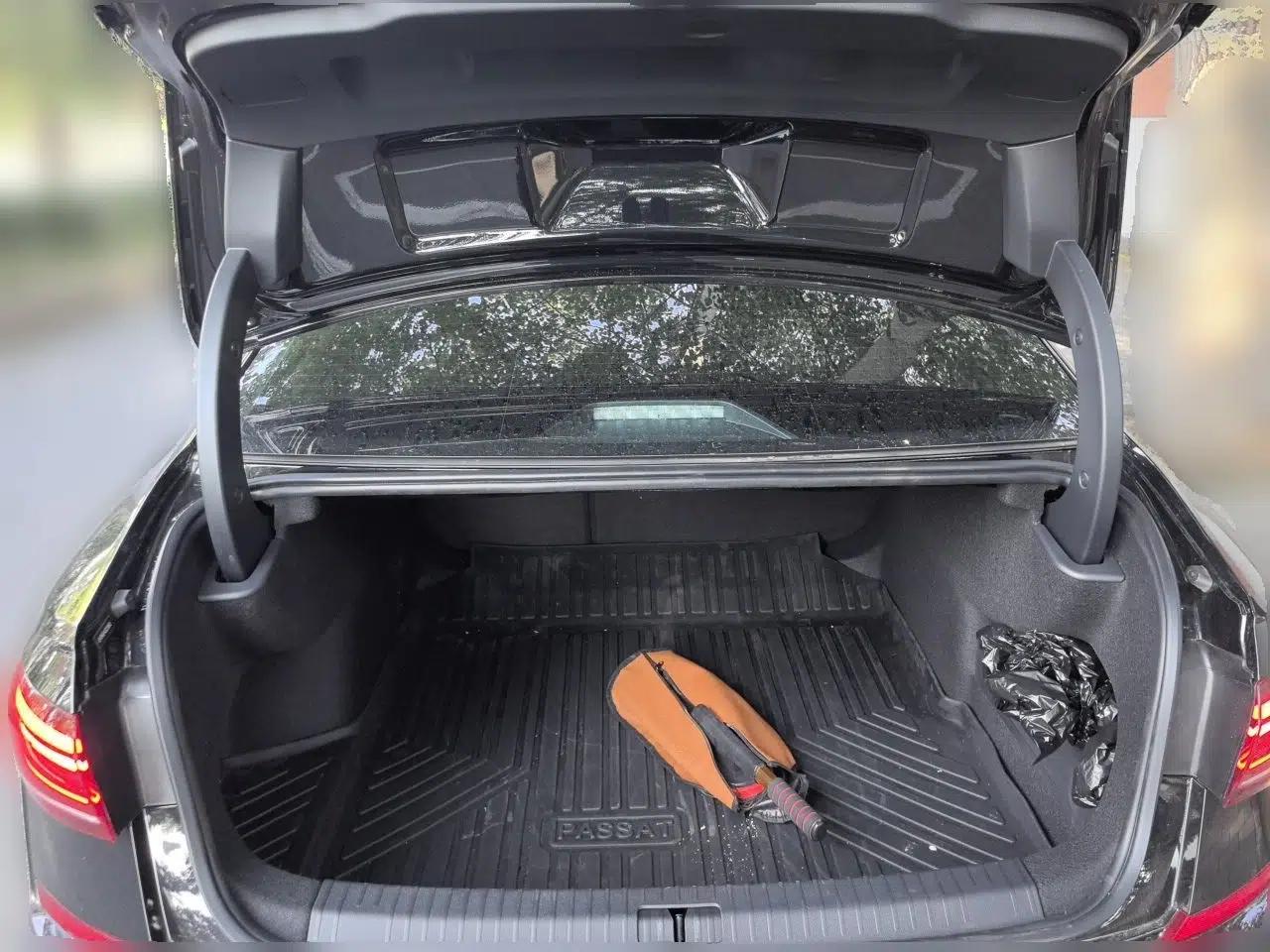 Volkswagen Passat 2026 Model, Outstanding 380TSI Longteng Edition — миниатюра 19