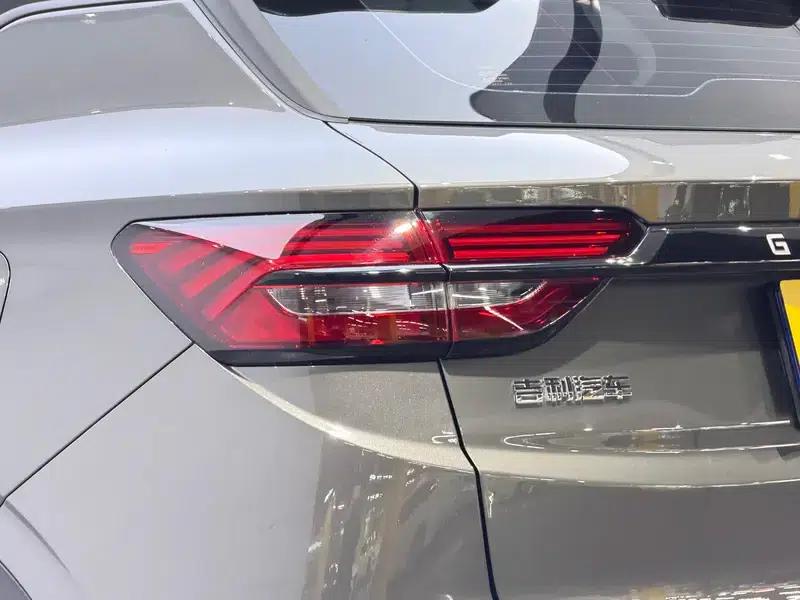 Geely Binyue 2024 1.5T DCT Dragon Edition — миниатюра 13