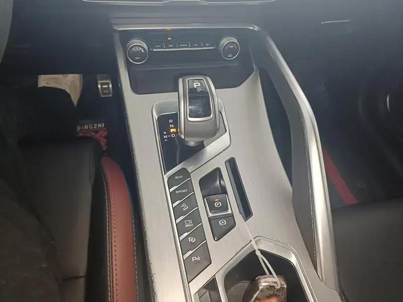 Geely Binyue 2019 Sport 260T DCT Battle (China VI Emission Standard) — миниатюра 12