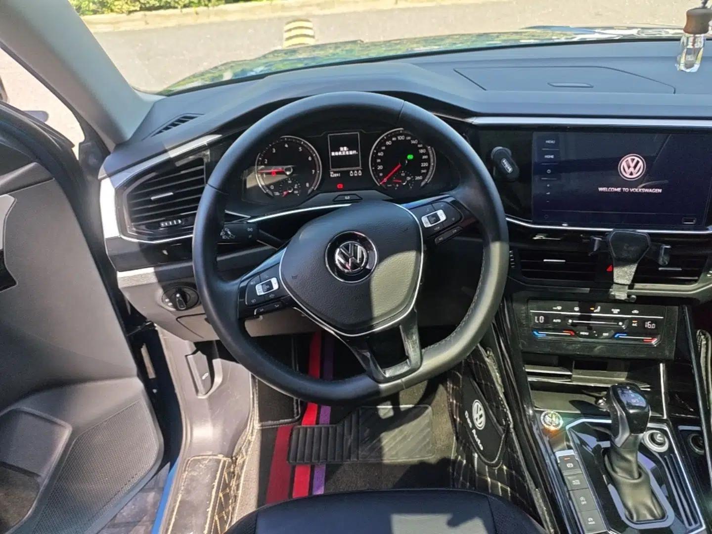 Volkswagen Tayron 2020 280TSI Two-Wheel Drive Luxury Connect Edition — миниатюра 13