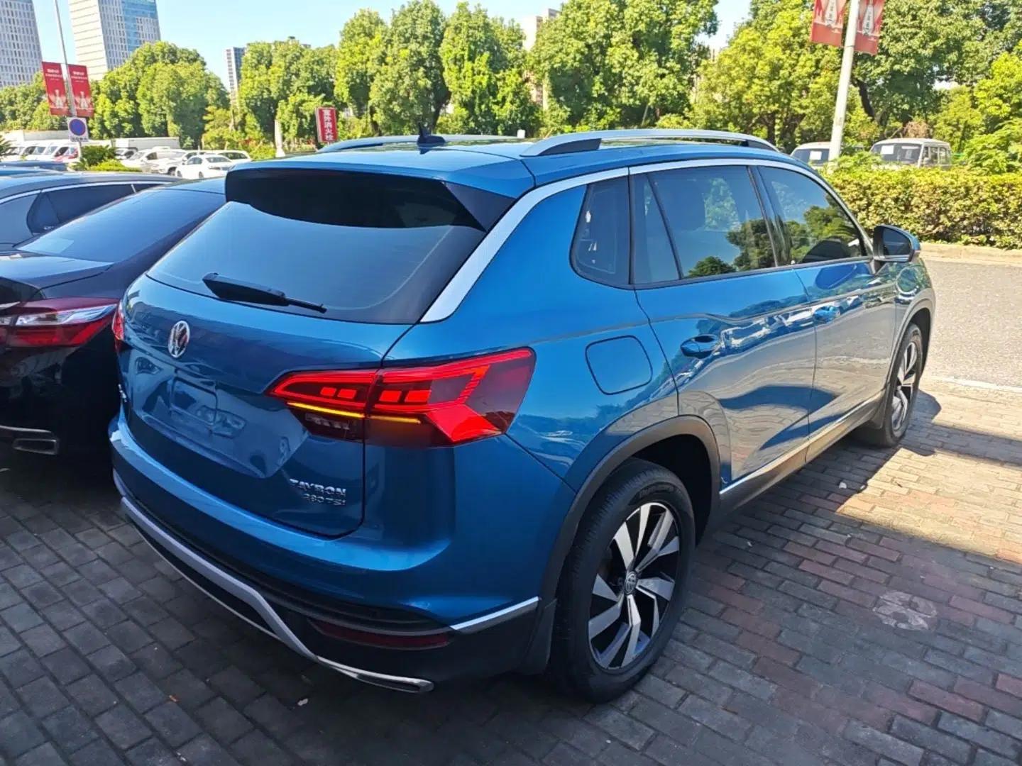Volkswagen Tayron 2020 280TSI Two-Wheel Drive Luxury Connect Edition — миниатюра 6