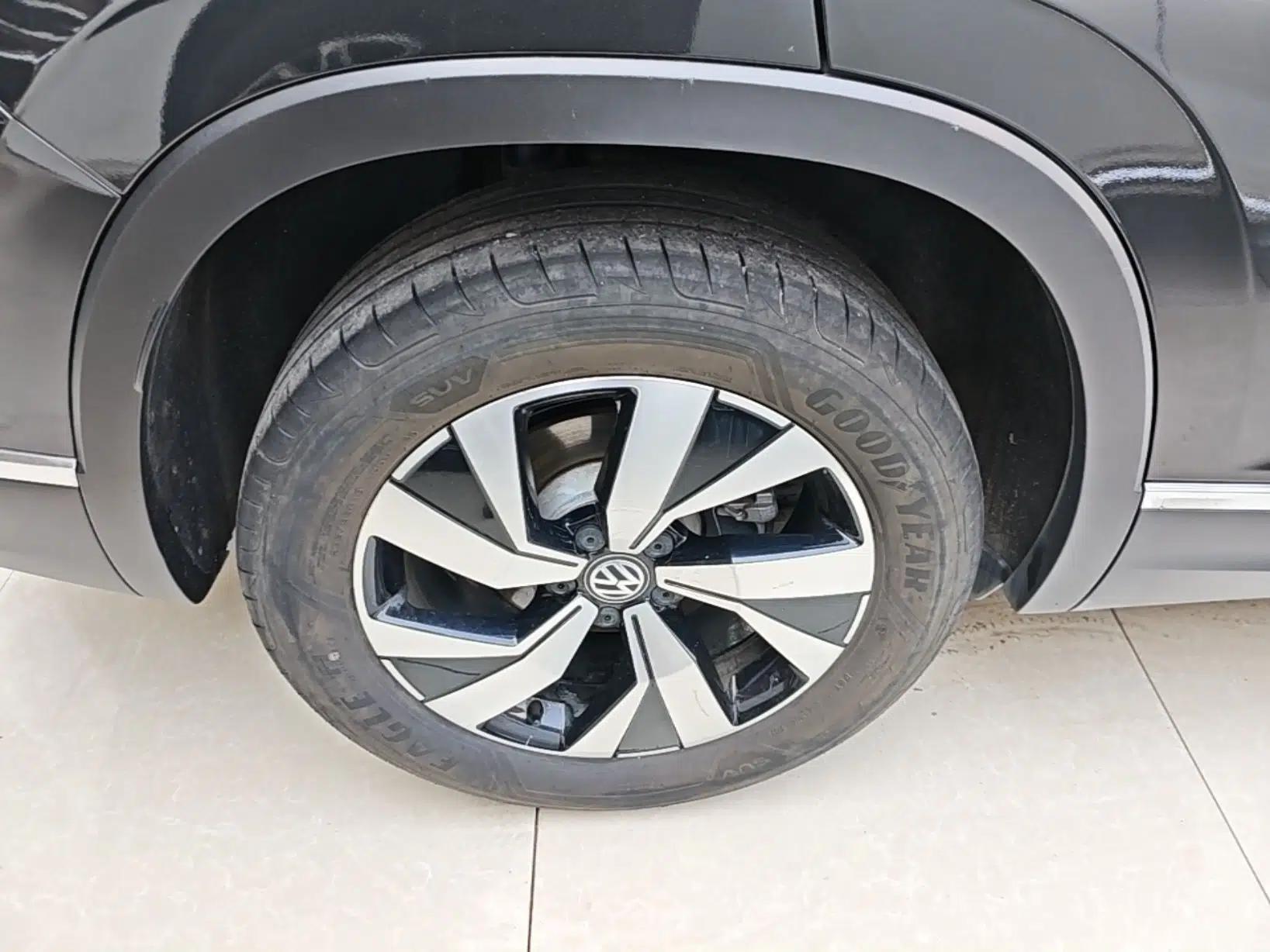 Volkswagen Tayron 2019 Teramont Edition 280TSI Two-Wheel Drive Luxury Model China VI Standard — миниатюра 11