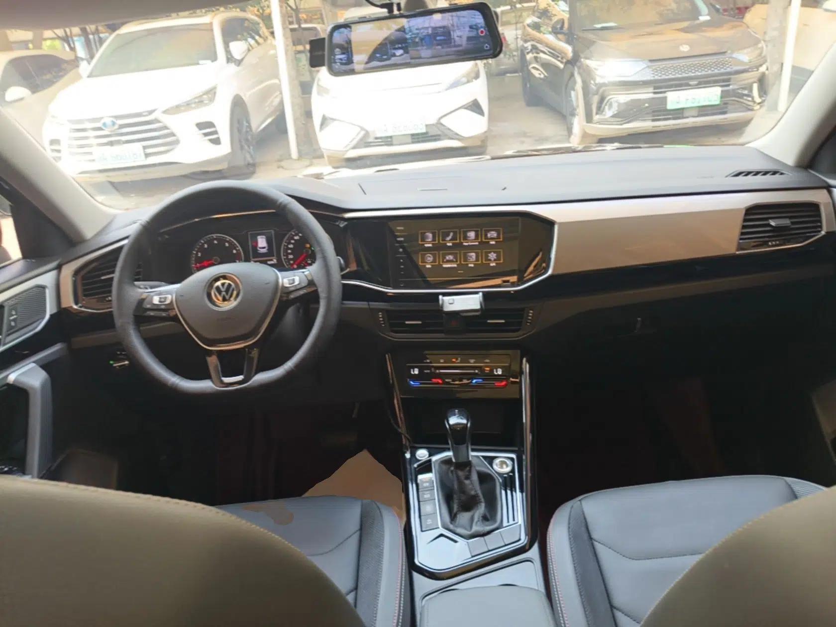 Volkswagen Tayron 2020 330TSI Two-Wheel Drive Luxury Smart Connectivity Version — миниатюра 20