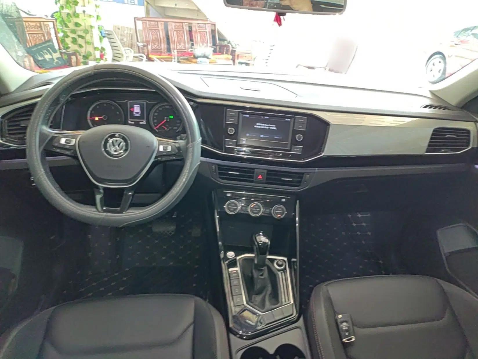 Volkswagen Tayron 2019 330TSI Two-Wheel Drive Luxury Model China VI Standard — миниатюра 12