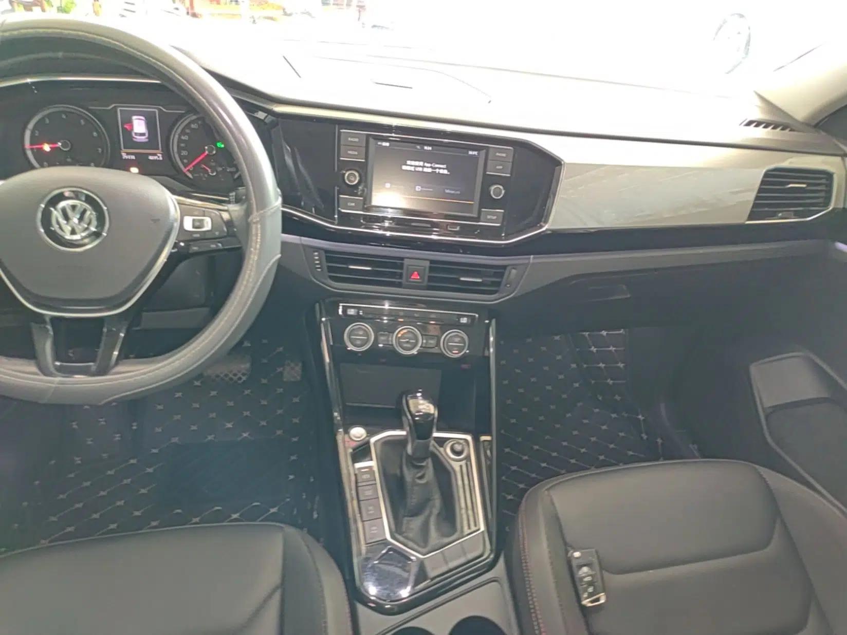 Volkswagen Tayron 2019 330TSI Two-Wheel Drive Luxury Model China VI Standard — миниатюра 15