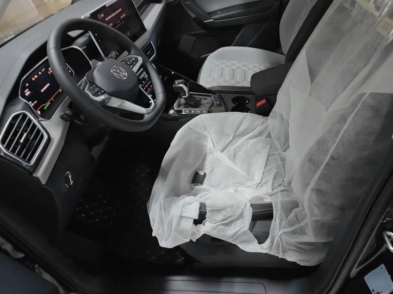 Volkswagen Tayron 2025 Zhongxiang Version 300TSI — миниатюра 15