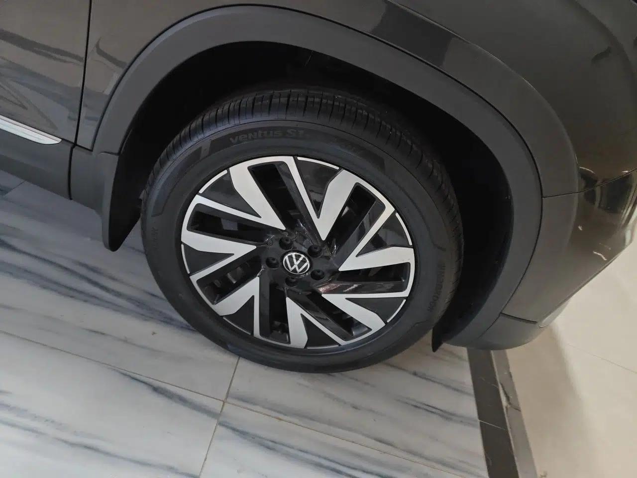 Volkswagen Tayron 2025 Zhongxiang Version 300TSI — миниатюра 8