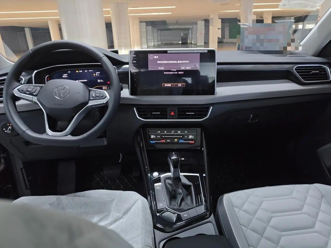 Volkswagen Tayron 2025 Zhongxiang Version 300TSI — миниатюра 9